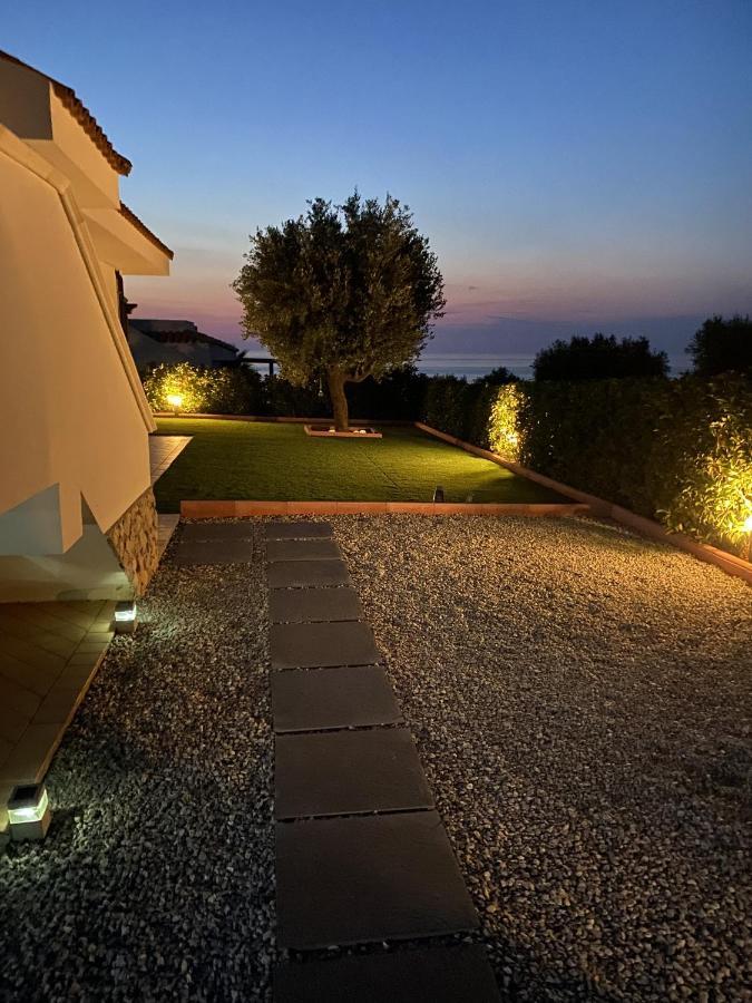 Villa Nove - Residence Dei Fiori Zambrone Exteriör bild
